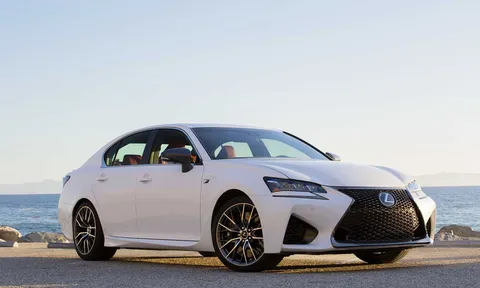 Album Lexus GS F 2016