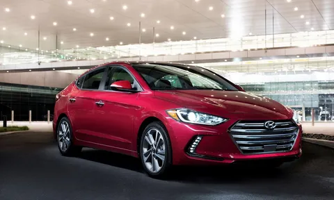 Ảnh Hyundai Elantra phiên bản mới tại Mỹ