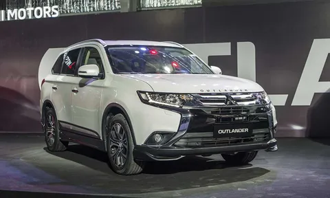 Album: Mitsubishi Outlander 2018