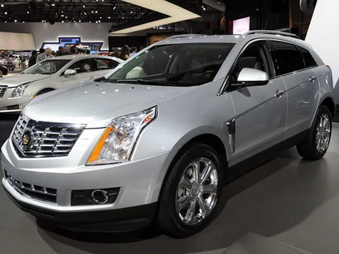 Cadillac SRX 2013: Đề cao sự tiện nghi