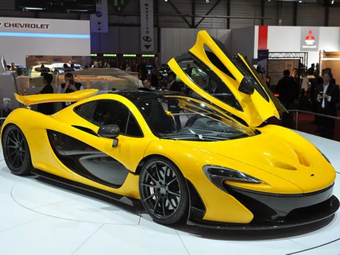 2 siêu xe McLaren "tỏa sáng" tại Geneva 2013