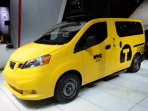 Nissan NV200 làm xe taxi ở New York