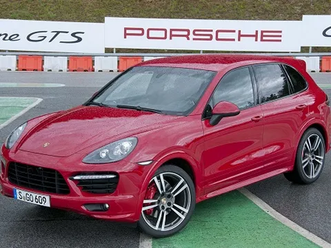 Cayenne GTS tại Việt Nam giá trên 5 tỷ đồng