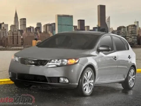 Kia Forte thêm lựa chọn với phiên bản Hacthback 