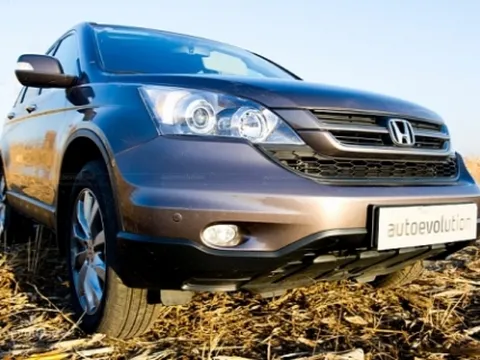 Ưu, nhược điểm của Honda CR-V 2.2 i-CTDi 2010