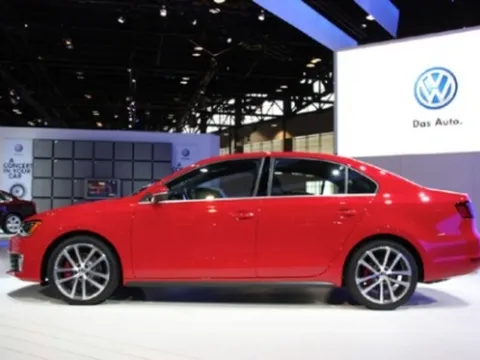 Giá bán của Volkswagen Jetta: Rất hợp lí!