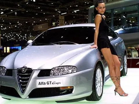 Người đẹp tại Frankfurt Motor Show 2007 Vol2