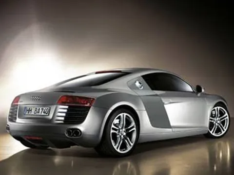 Audi R8: Xe thể thao của năm