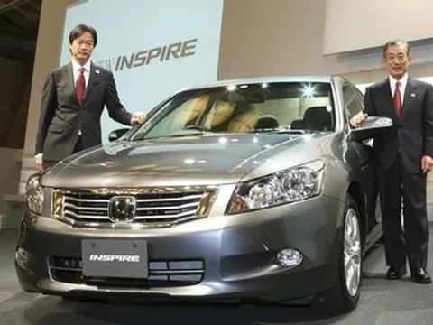 Honda tung ra phiên bản mới của Honda Inspire