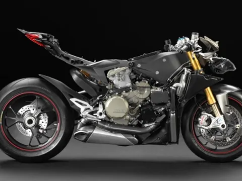Ducati 1199 Panigale lộ ảnh “khỏa thân”