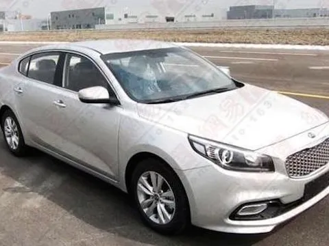 Kia K4 lộ hàng loạt ảnh "không che"