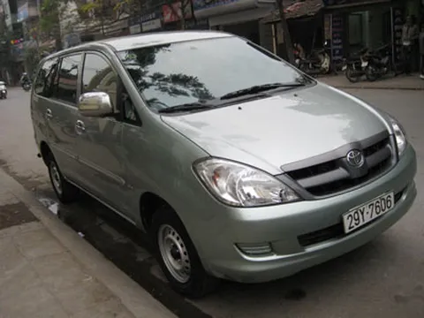 Xe mới cháy hàng, xe cũ cũng “rủ nhau” lên giá
