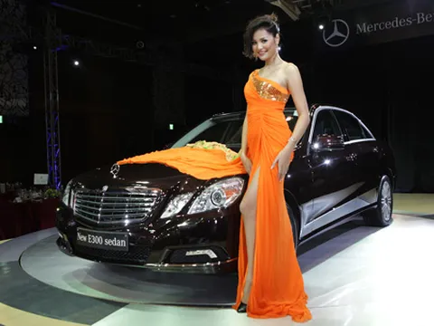 Thị trường ôtô trong nước chưa bớt 'nóng'