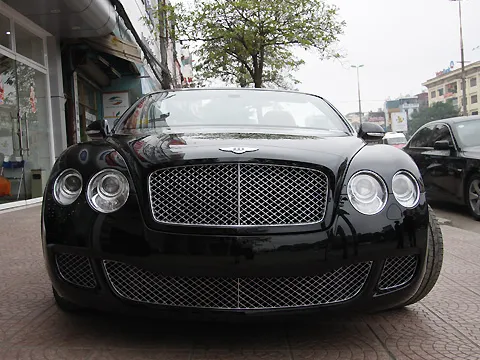 Siêu xe Bentley GTC Speed đã có đôi tại Việt Nam