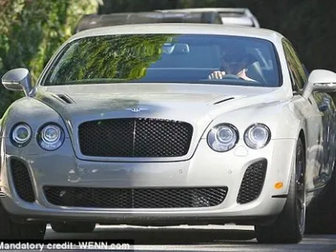 Becks bổ sung Bentley vào bộ sưu tập nhân dịp Lễ Tạ ơn