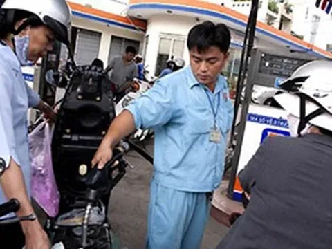 Giá xăng dầu đồng loạt tăng giá