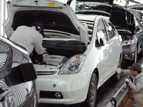 Toyota sai sót ngay trên sân nhà