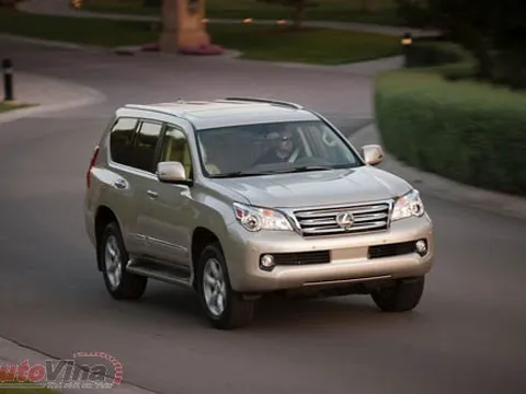 Lexus GX460 SUV bị chê không an toàn