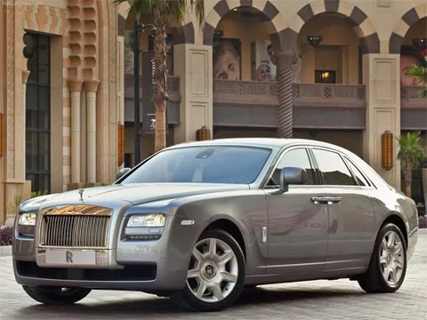 Rolls-Royce 'cháy' hàng
