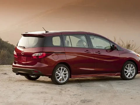2012 Mazda5 phiên bản Mỹ: Giữ "vỏ", thay "ruột"