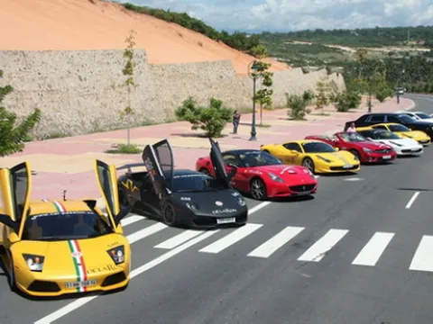 Car & Passion 2012 bị hủy không rõ lí do