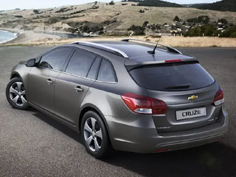 Chevrolet Cruze phiên bản wagon được hé lộ