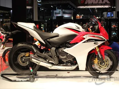 7,055 Bảng anh cho Honda CBR600F