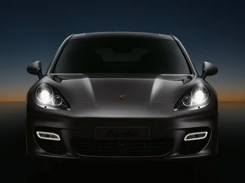 Porsche sẽ ra xe cạnh tranh "Mẹc" E-Class?