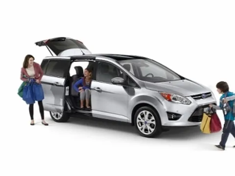 2012 Ford C-Max : Phương tiện của gia đình