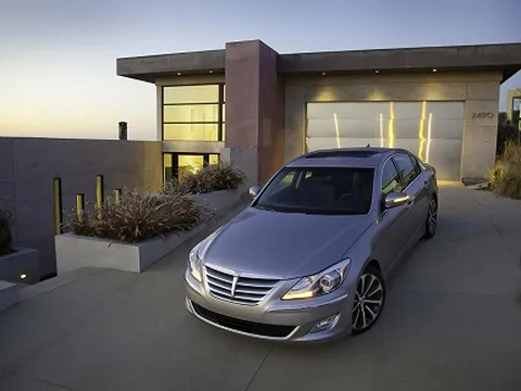 Hyundai Genesis 2012 : Nhanh hơn!