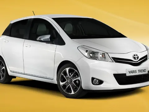 Toyota Yaris 2013: trẻ trung hơn