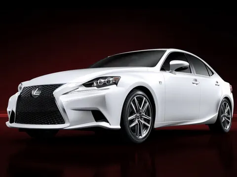 Lexus IS 2014 lộ diện