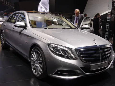 Mercedes-Benz S600: kẻ thay thế Maybach