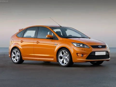 Ford Focus, Fiesta thuộc top 5 bán chạy nhất 