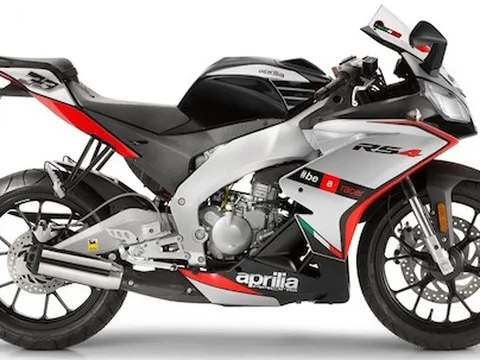 Aprilia giới thiệu sportbike RS4 50 Replica