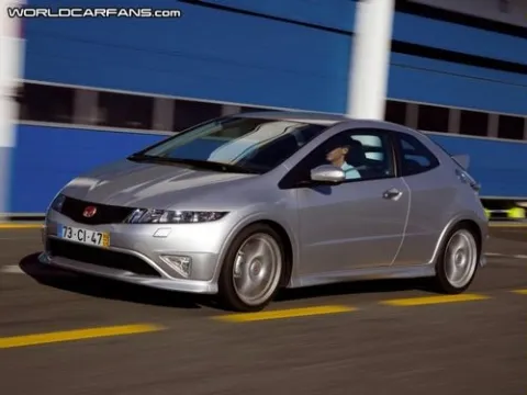 Honda ngừng bán Civic Typer R hatchback tại Châu Âu