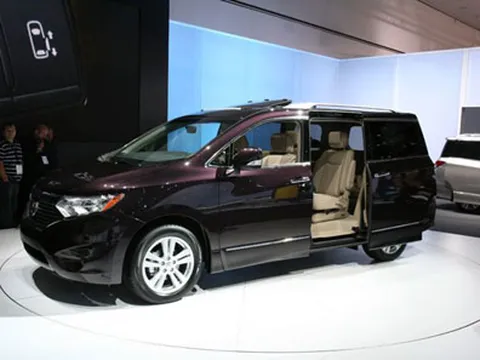 Nissan Quest 2011: Bứt phá mới của Nissan