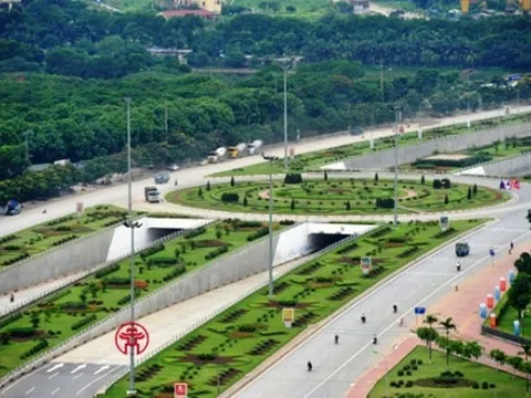 Tám loại xe không được đi trên Đại lộ Thăng Long