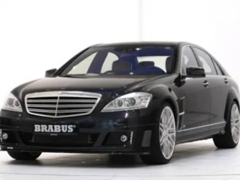 SV12 R Biturbo 800: Siêu sedan nhanh nhất thế giới