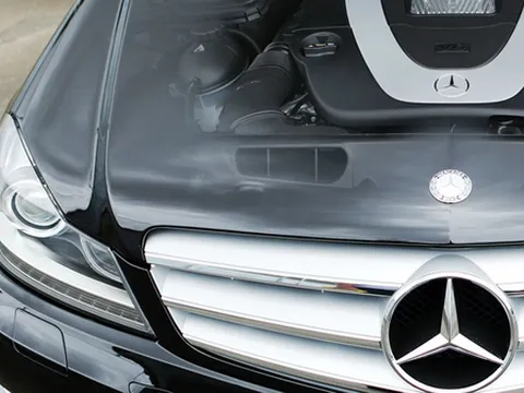 Lộ diện 3 mẫu Mercedes C-Class mới ở Việt Nam