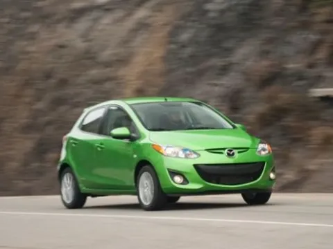 Đánh giá Mazda 2 Touring sau 2500 km chạy thử