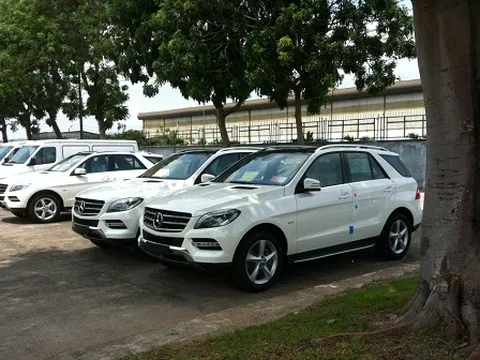 Hình ảnh đầu tiên Mercedes ML350 2012 tại VN