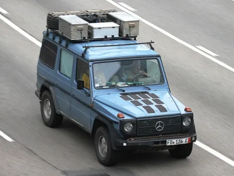 Chiếc Mercedes đi 800.000 km đến Việt Nam