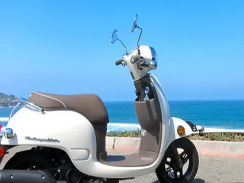 Honda ra mắt xe tay ga 50 phân khối