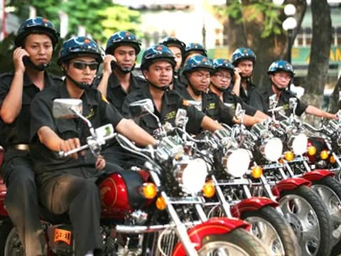 Xe máy phân khối lớn và ôtô siêu sang sẽ chịu mức lệ phí cao