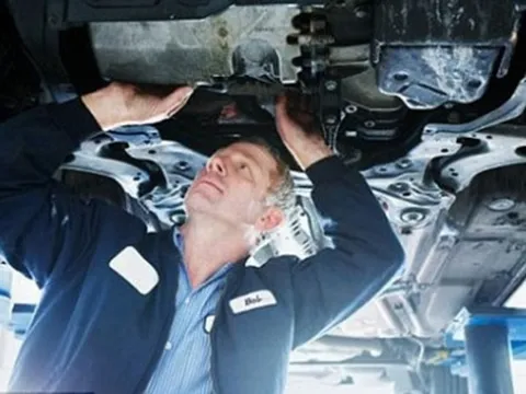 Đề phòng thợ sửa xe “bịp”