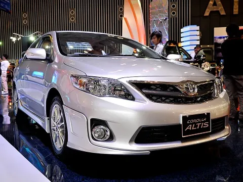 Việt Nam có thêm Corolla Altis bản "Độ"