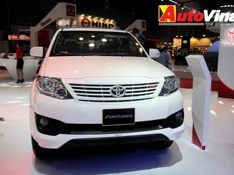 [VMS 2013] Toyota Fortuner TRD