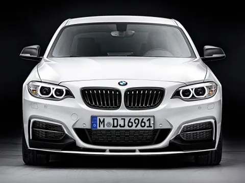 BMW 2-Series hấp dẫn hơn khi độ chính hãng