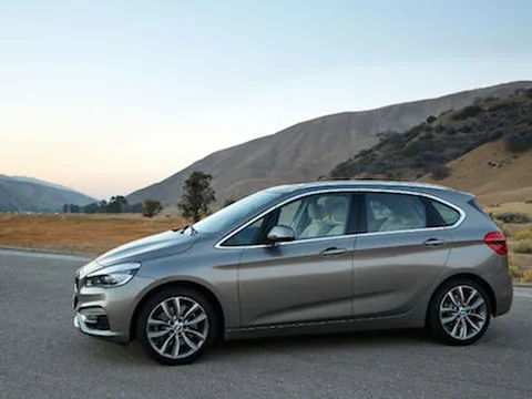 BMW phát triển thêm xe dẫn động cầu trước